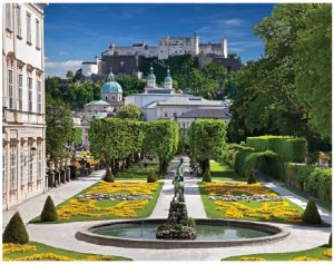 The beautiful Mirabell Gardens are worth a visit when in Salzburg, writes Austrian Ambassador Stefan Pehringer. (Photo: © Österreich Werbung, Photographer: Julius Silver)