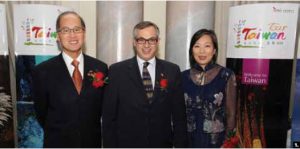 In celebration of Taiwan's Centennial National Day, David Taiwei Lee, representative for the Taipei Economic and Cultural Office in Canada, and his wife, Lin, hosted a reception at the Château Laurier in October. Six cabinet ministers, including Treasury Board President Tony Clement (centre), seven senators and 68 MPs attended. (Photo: Dennis Chen)