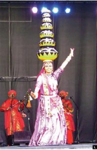 2011 has been declared “the Year of India in Canada.” The Indian high commission was active in this year’s Tulip Festival. India’s contribution  featured vividly-costumed dancers, including the performer pictured here, along with cultural and cuisine displays. (Photo: Rina Gavai) 