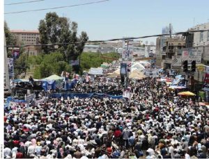 Protests at Sana’a University start with hundreds in February 2011 and grow to thousands in March and hundreds of thousands in April. 