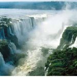 Iguazú Falls (one of the New Seven Wonders of Nature and also a Natural Heritage of Mankind) is made up of 275 waterfalls.