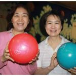 The Diplomatic Hospitality Group hosted a bowling event at McArthur Lanes. From left, Huey Pyng Liu and Sherry Su, of Taiwan. (Photo: Ulle Baum)