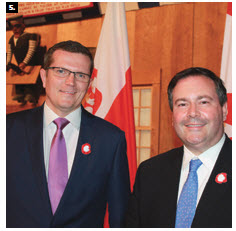 Polish Ambassador Marcin Bosacki, shown here with Multiculturalism Minister Jason Kenney, hosted a Polish Freedom Gala at the Canadian Museum of History to celebrate Poland’s National Day and several anniversaries (25 years of independence, 15 years in NATO and 10 years of EU membership). (Photo: Ulle Baum)