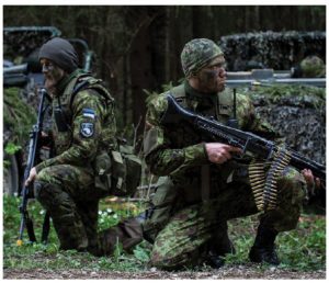 Estonian army scouts from the 1st Battalion practise their defensive manoeuvres during Exercise SIIL/Steadfast Javelin in May 2015. 