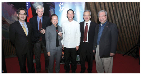 The Taipei Economic and Cultural Office (TECO), in collaboration with the National Arts Centre, presented Taiwan's famous Sword of Wisdom U-Theatre. From left, Simon Sung, executive director of information division at TECO; former MP David Kilgour; performer Li Sha Niu; music director Chih-Chun Huang; Frank Lin, acting representative at TECO, and Senator Thanh Hai Ngo. (Photo: Sam Garcia)