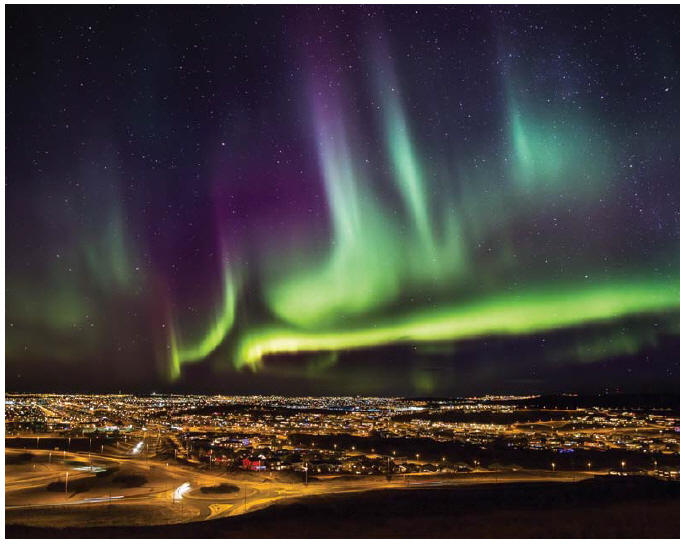 The Northern Lights shine over the Alftanes-peninsula close to Reykjavik. (Photo: Ragnar Th. Sigurdsson)
