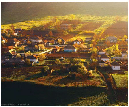 A typical village in Moldova features houses, each with its own small garden, where villagers grow their own fruits and vegetables. (Photo: Maxim Chumash)