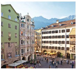 The Old Town in Innsbruck is full of worthwhile museums, all within five minutes of each other. (Photo: © Innsbruck Tourismus, Photographer: Rainer Fehringer)