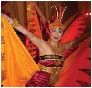 This dancer took part in a cultural performance to celebrate Indonesia’s independence day. (Photo: Ülle Baum)