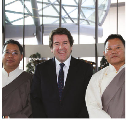 A delegation headed by Baimawangdui, deputy to the People’s Congress of Tibet Autonomous Region, came to Ottawa. From left, Pubudunzhu, mayor of Shannan City; David Dyment, past president of the Canadian International Council's National Capital Branch; and Baimawangdui. (Tibetans go by one name only.) (Photo: Ulle Baum) 