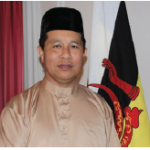 To mark the end of Ramadan, Brunei High Commissioner Pg. Kamal Bashah Pg. Ahmad held an open house at the embassy. (Photo: Ülle Baum)