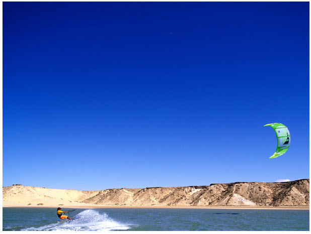 Dakhla, tucked between the waters of the Atlantic and the sands of the Sahara, is the kitesurfing capital of Morocco. (Photo: Morocco National Tourist Office)
