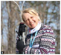 1,500 people from 25 countries participated in the 2021 Virtual Gatineau Loppet ski marathon. Inara Eihenbauma completed the 50-kilometre cross-country ski event in classic form. Here, she stands with her skis in Gatineau Park. (Photo: Ülle Baum)