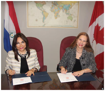 A public diplomacy conference took place at the Embassy of Paraguay and a memorandum of understanding between the embassy and the Canadian chapter of the International Public Diplomacy Council was signed. From left: Valinott and De Lara. (Photo: Ülle Baum)