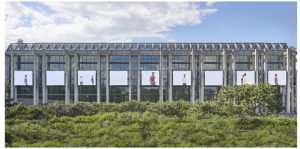 Portraits of Canada 4 The large photographs in Geneviève Cadieux’s Barcelone adorn the outer walls of the National Gallery of Canada. (Photo: National Gallery of Canada)