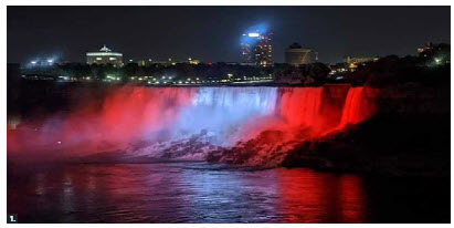  To mark Georgia’s national day, Niagara Falls was lit up in the country’s national colours. (Photo: Embassy of Georgia) 