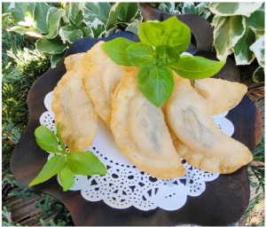 Crispy Shrimp Dumplings make a nice snack or canapé before a meal. (Photo: Margaret Dickenson)